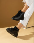 Pembe Potin Kürk Detaylı Bağcıklı Kauçuk Taban Kadın Bot & Bootie 024-402-23 - 483009364280