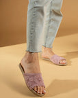 Pembe Potin Nakışlı Tek Bant Rahat Taban Kadın Moda Terlik 41-875-22 - Pudra / 36 - 483054780728