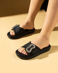 Pembe Potin Parlak Taşlı Toka Detaylı Comfort Taban Kadın Terlik 59-73-25 - 483054780728