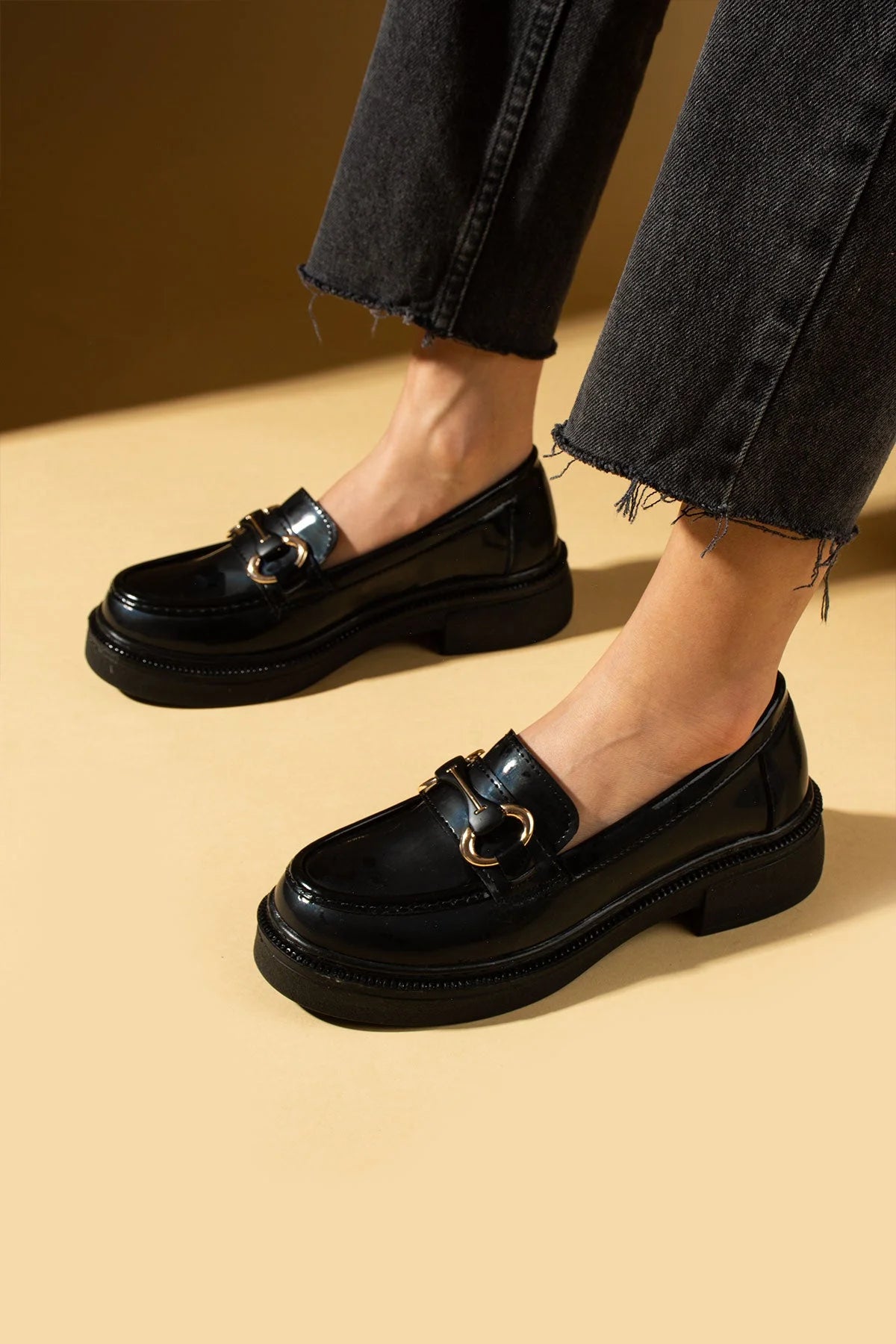 Pembe Potin Yüksek Taban Toka Detaylı Kadın Loafer 43-1803-25Rugan - Siyah / 36 - 483054584120